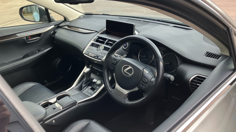 Lexus NX 300h 2.5 Takumi 5dr CVT [Pan roof] Hybrid Estate